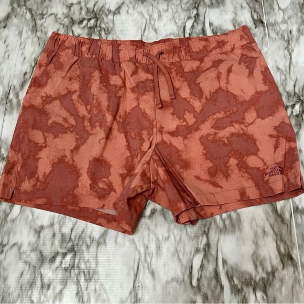 The North Face Peachy Pink Athletic Shorts Lightweight Elastic Waist Quick Dry